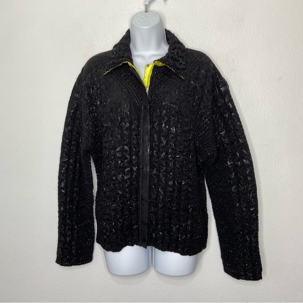 UbU Reversible Crinkle/Bubble Jacket - image 9